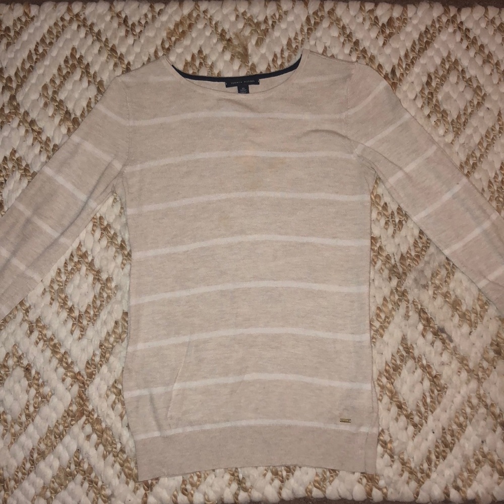 Tommy Hilfiger sweater